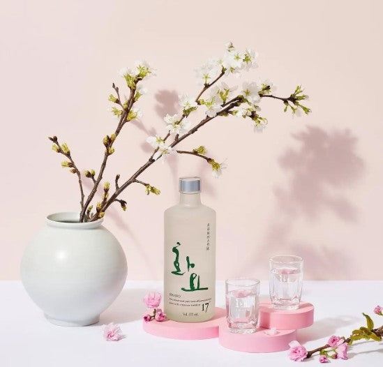 HWAYO, Korean Premium Soju 17%  375ML