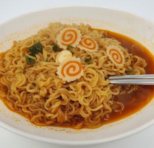 Nongshim YUKEJANG Beef floavour Ramyun 116G - Instant nudle sa ukusom govedine u ljutoj supi 116g