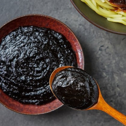 Jinmi Jjajang paste - black bean paste 300g