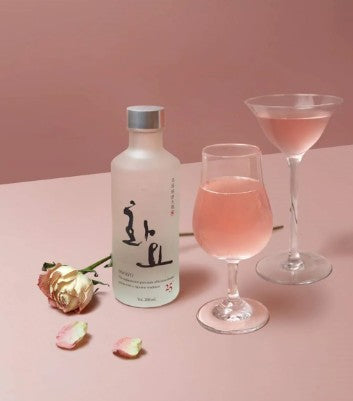 HWAYO, Korean Premium Soju 25%  375ML