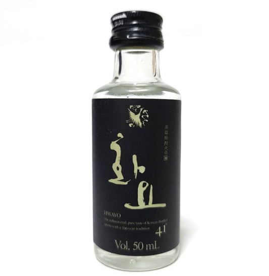 HWAYO, Korean Premium Soju 41% 50mL