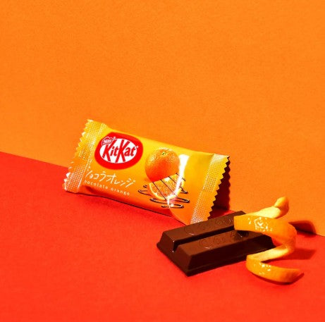 Kitkat Wafer Bar Chocolate Orange Flavor (1pcs) 11.6g
