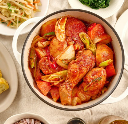 CJ Baekseol Spicy stew sauce for chicken 490g -Ljuti sos za dinstanu piletinu