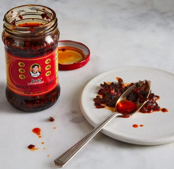Laoganma (LGM) Crispy chilli oil 210g - Ulje sa hrskavom čili paprikom u tegli 210g