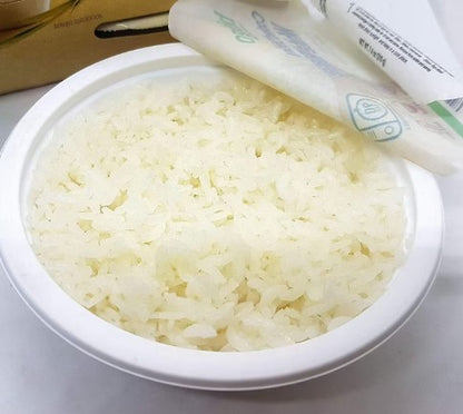 CJ bibigo Sticky Rice / Cooked Rice 210g - Skuvani korejski pirinač 210g